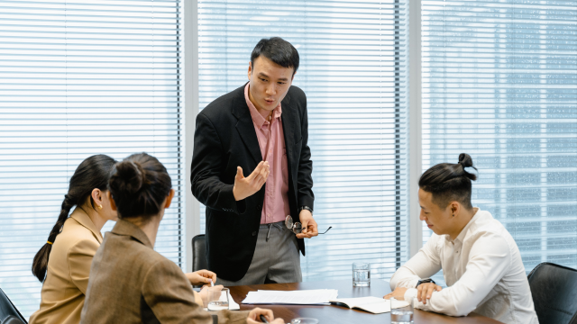 How to Improve Employee Collaboration